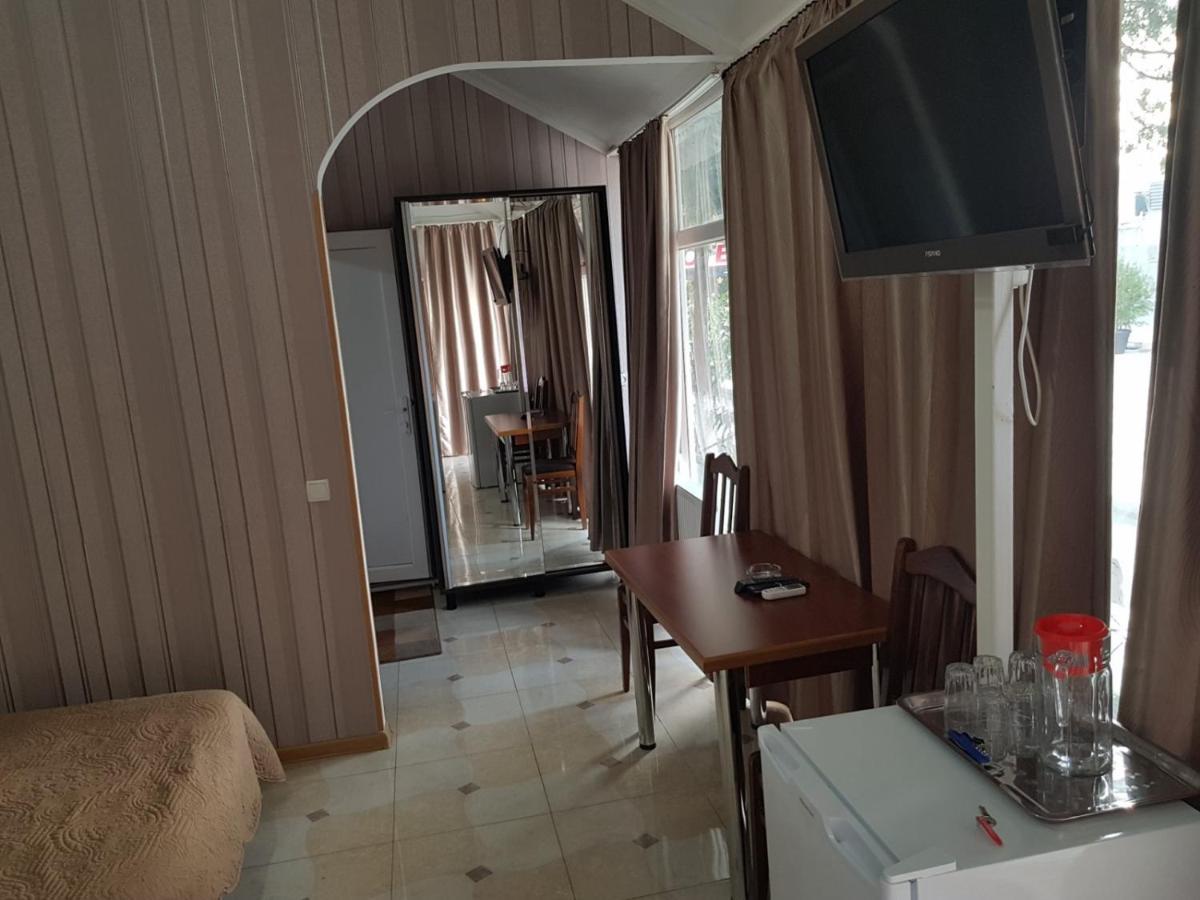 Hotel Selika Rustavi  Ngoại thất bức ảnh