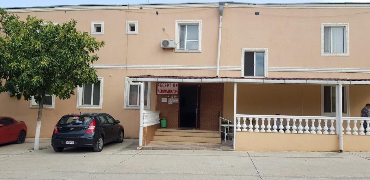 Hotel Selika Rustavi  Ngoại thất bức ảnh